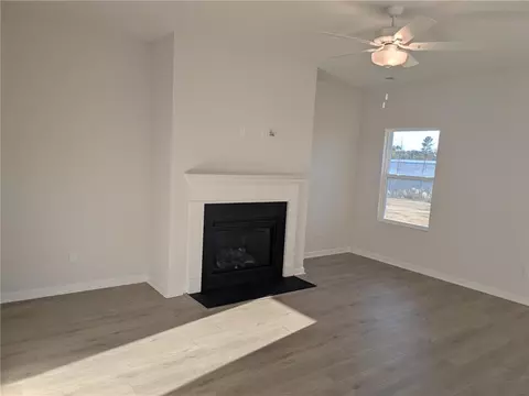 132 Cotesworth St, Pendleton, SC 29670 photo 6