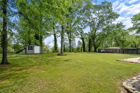Exterior - 1101 Oak Dr, Pendleton, SC 29670 photo 4 of 7