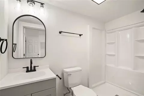 417 Cateechee Trl, Central, SC 29630 photo 16