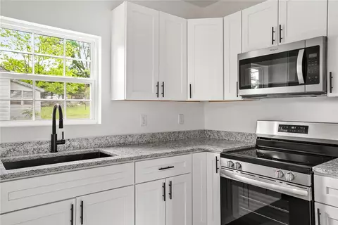 417 Cateechee Trl, Central, SC 29630 photo 8