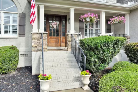 115 Red Maple Cir, Easley, SC 29642 photo 2