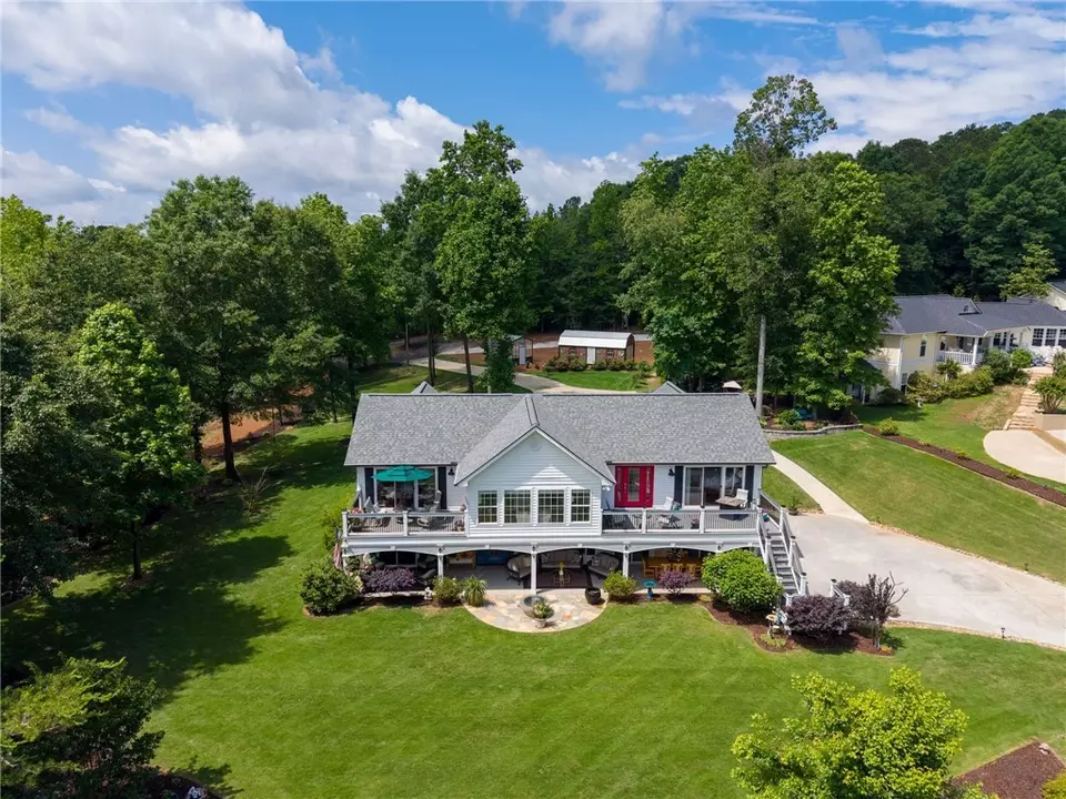 Exterior - 109 S Shore Dr, Fair Play, SC 29643 photo 2 of 22