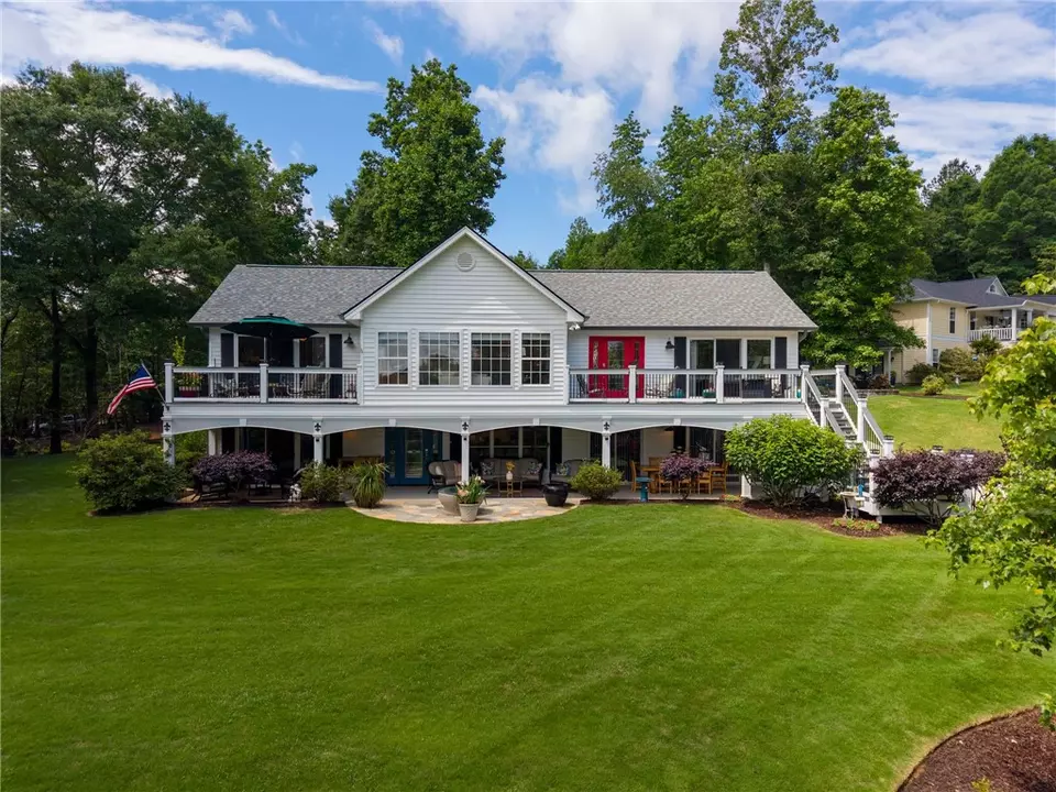 Exterior - 109 S Shore Dr, Fair Play, SC 29643 photo 1 of 22