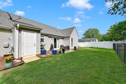 Exterior - 205 Willow Leaf Dr, Seneca, SC 29672 photo 9 of 12