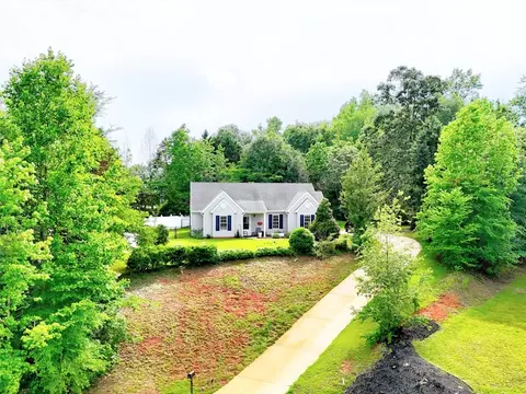 View/Area - 205 Willow Leaf Dr, Seneca, SC 29672 photo 1 of 2