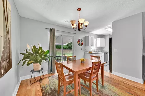 Dining - 205 Willow Leaf Dr, Seneca, SC 29672 photo 1 of 4