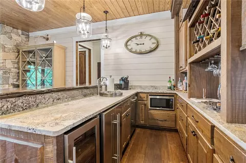 Kitchen - 194 Cool Water Way, Sunset, SC 29685 photo 5 of 5