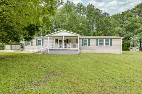 111 Jason Dr, Belton, SC 29627