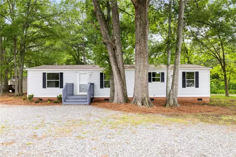 221 Corning St, Anderson, SC 29624