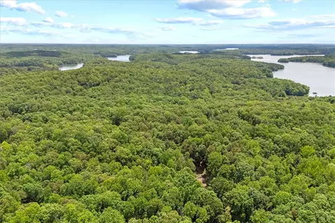 View/Area - 119 Deerwood Dr, Westminster, SC 29693 photo 3 of 7