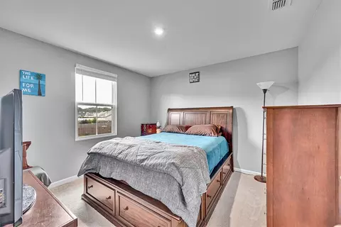 Bedroom - 145 Queens Mill Ct, Pendleton, SC 29670 photo 4 of 4