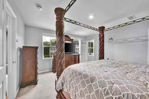 Bedroom - 145 Queens Mill Ct, Pendleton, SC 29670 photo 2 of 4