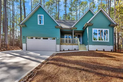 36 Pine Garden Way Dr, Salem, SC 29676