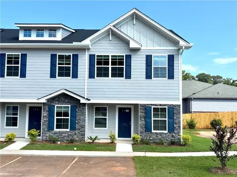 121 Pendleton Place Way, Pendleton, SC 29670