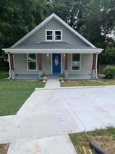562 Lowndes Hill Rd, Greenville, SC 29607