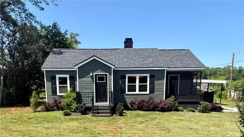 403 E South 5th St, Seneca, SC 29678