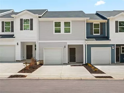 831 Ernest Ln, Lyman, SC 29365