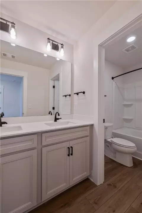 117 Founders Blvd, Central, SC 29630 photo 28