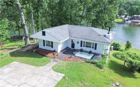 504 Suttles Landing Rd, Iva, SC 29655