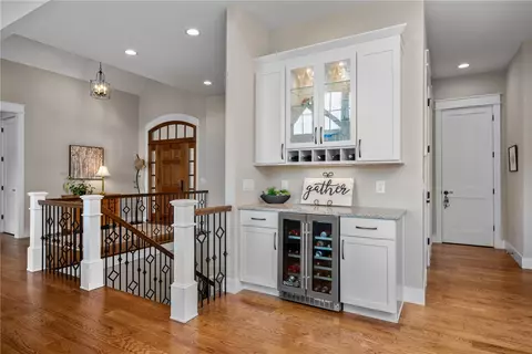 707 Keowee Ave, Sunset, SC 29685 photo 5