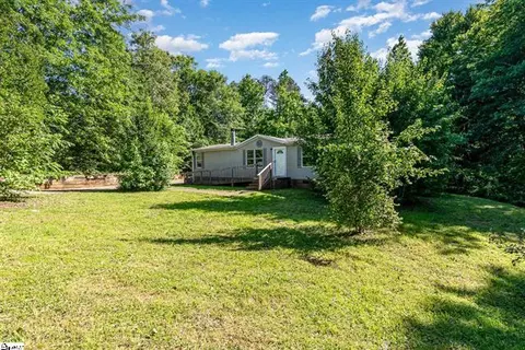 23 Silver Stirrup Ct, Travelers Rest, SC 29690