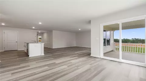Living - 114 Cascade Ln, Seneca, SC 29678 photo 3 of 6