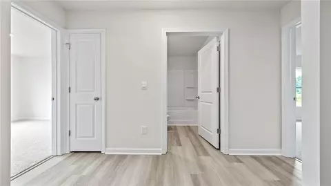 Entry Way - 114 Cascade Ln, Seneca, SC 29678 photo 3 of 6