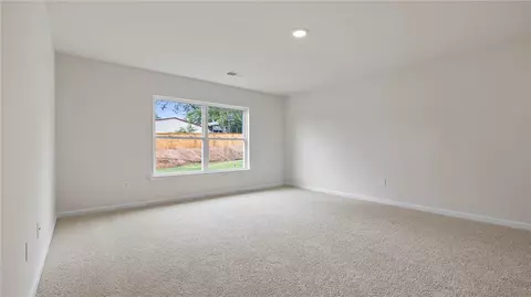 Bedroom - 114 Cascade Ln, Seneca, SC 29678 photo 5 of 6
