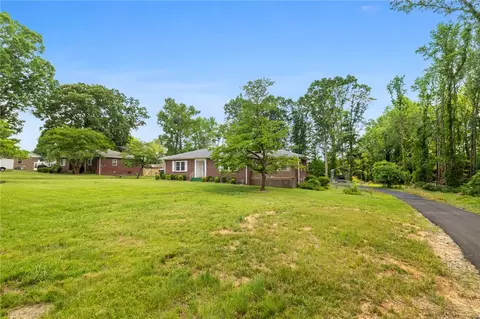 113 Sunset Dr, Honea Path, SC 29654 photo 3