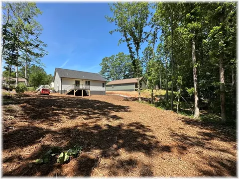 Exterior - 190 Jefferson Pl, Walhalla, SC 29691 photo 2 of 8