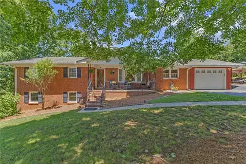 203 Mae St, Liberty, SC 29657