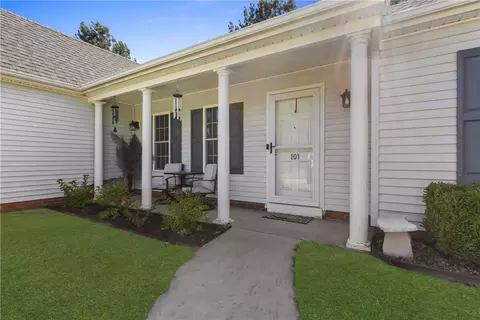 101 Soaring Hawk Ct, Anderson, SC 29621 photo 2