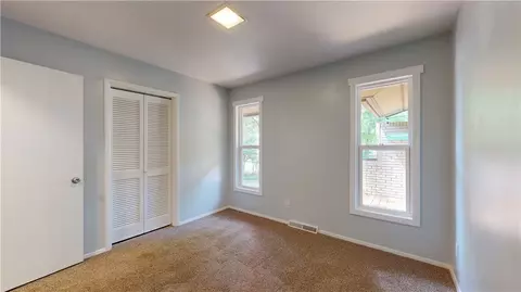 Bedroom - 209 Heather Dr, Central, SC 29630 photo 5 of 6