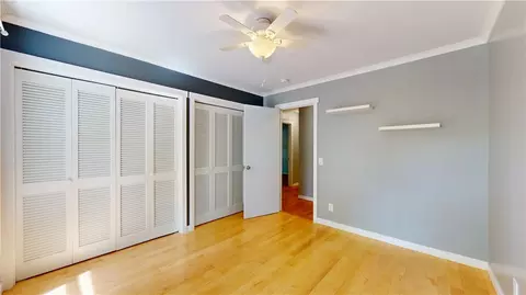 Bedroom - 209 Heather Dr, Central, SC 29630 photo 2 of 6