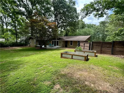 Exterior - 209 Heather Dr, Central, SC 29630 photo 7 of 15