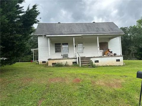 7 Morris Dr, Honea Path, SC 29654 photo 2