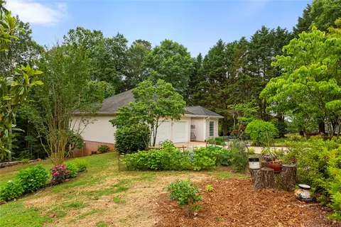 155 Heritage Dr, Walhalla, SC 29691 photo 2