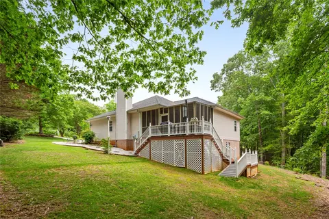 155 Heritage Dr, Walhalla, SC 29691 photo 5