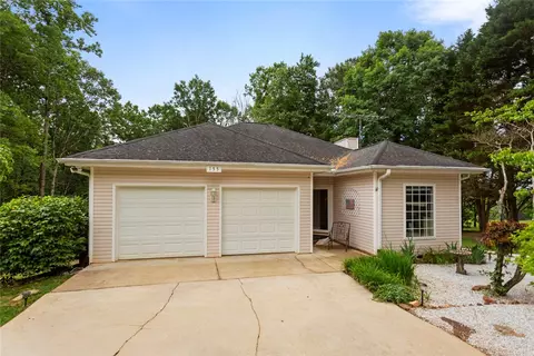 155 Heritage Dr, Walhalla, SC 29691