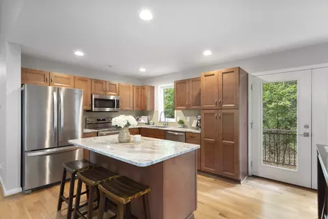307 Warbranch Rd, Central, SC 29630 photo 10