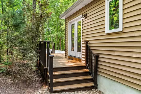 307 Warbranch Rd, Central, SC 29630 photo 6