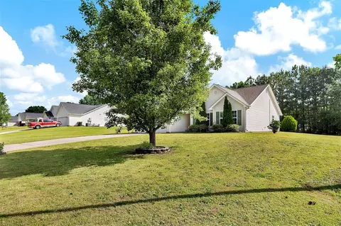 Exterior - 123 Stevens Ct, Williamston, SC 29697 photo 2 of 7
