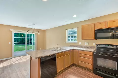 Kitchen - 123 Stevens Ct, Williamston, SC 29697 photo 2 of 3