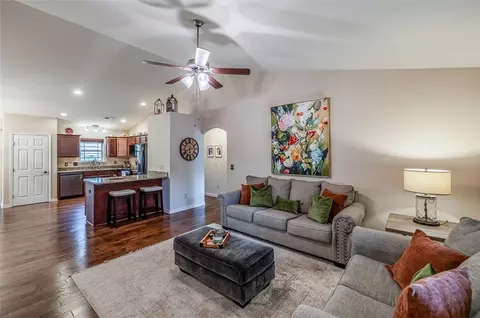 Living - 653 Chartwell Dr, Greer, SC 29650 photo 1 of 1