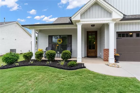 52 Dendy St, Pelzer, SC 29669 photo 4