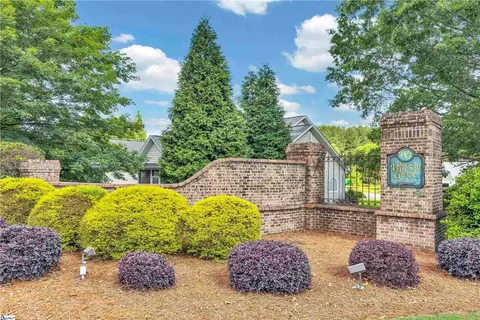 Exterior - 120 Red Maple Cir, Easley, SC 29642 photo 7 of 9