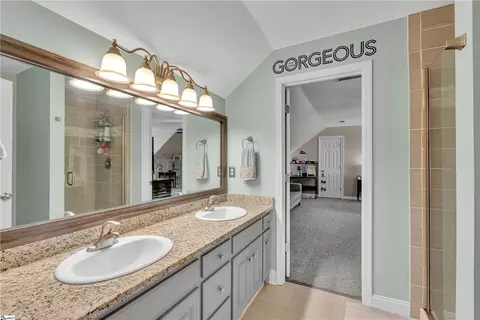 Bath - 120 Red Maple Cir, Easley, SC 29642 photo 4 of 4