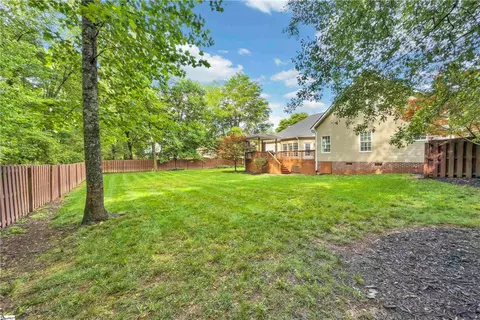 Exterior - 120 Red Maple Cir, Easley, SC 29642 photo 5 of 9