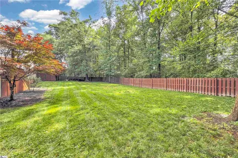 Exterior - 120 Red Maple Cir, Easley, SC 29642 photo 6 of 9
