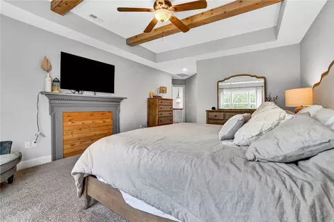 Bedroom - 224 Silver Ridge Dr, Central, SC 29630 photo 2 of 7